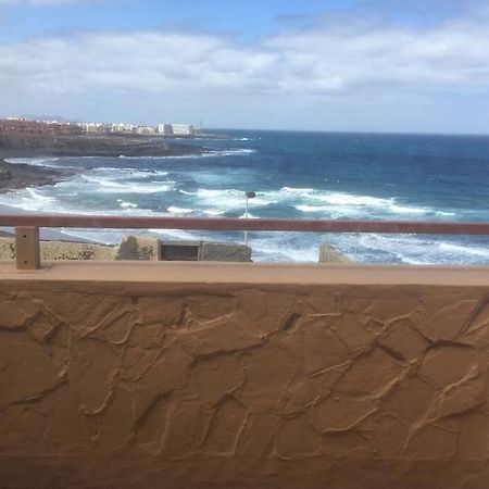 Big, Large Cozy Apartment With Sea View Ask For Additional Bedroom As An Extra Option Телде Екстериор снимка