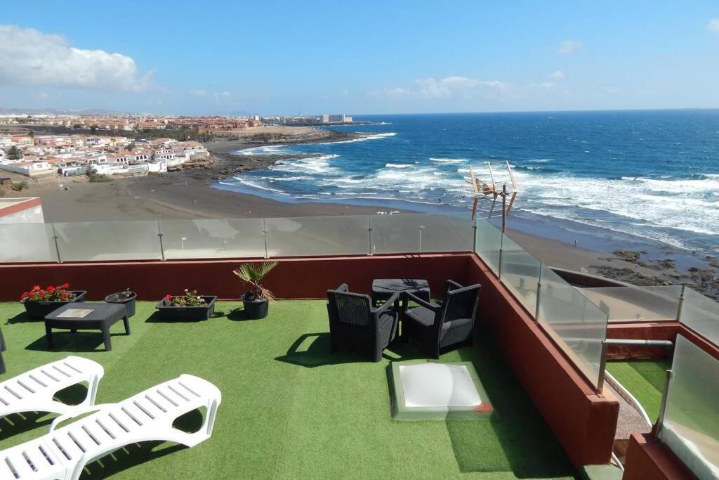 Big, Large Cozy Apartment With Sea View Ask For Additional Bedroom As An Extra Option Телде Екстериор снимка