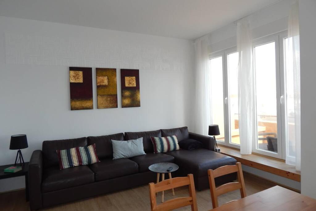 Big, Large Cozy Apartment With Sea View Ask For Additional Bedroom As An Extra Option Телде Екстериор снимка
